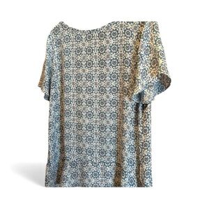 LOFT Blue and White Patterned Fabric